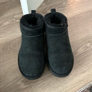 Ultra Mini Uggs